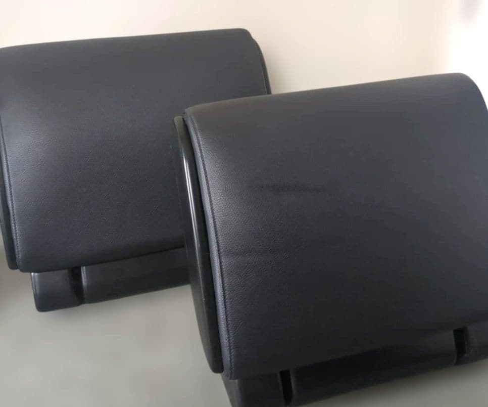 車　オットマン　2個　トヨタ純正オプション