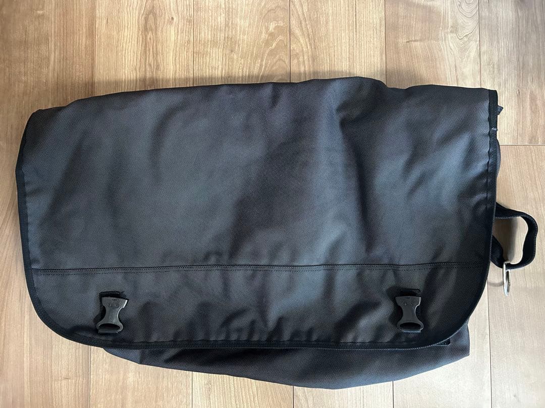 unused 初期　メッセンジャーバッグ　ショルダーバッグ