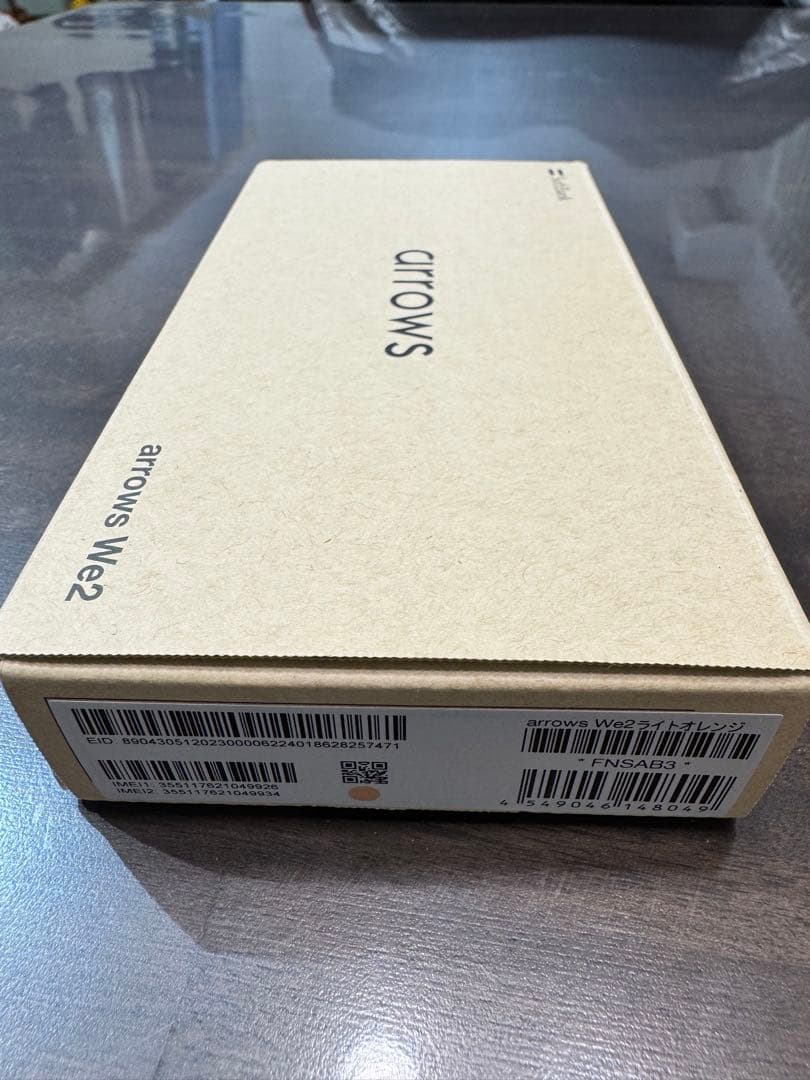 【新品未使用】arrows We2 ライトオレンジ SIMフリー