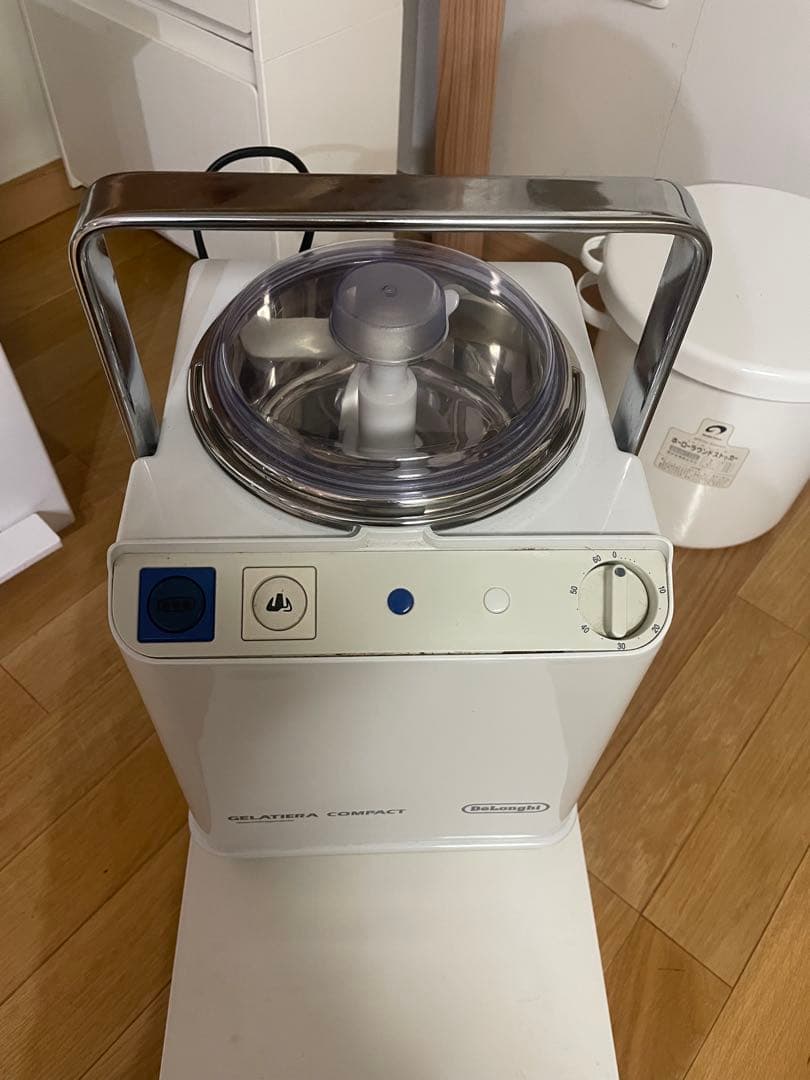 デロンギ　アイスクリームメーカー　 ヴィンテージ　アンティーク　価格交渉OK