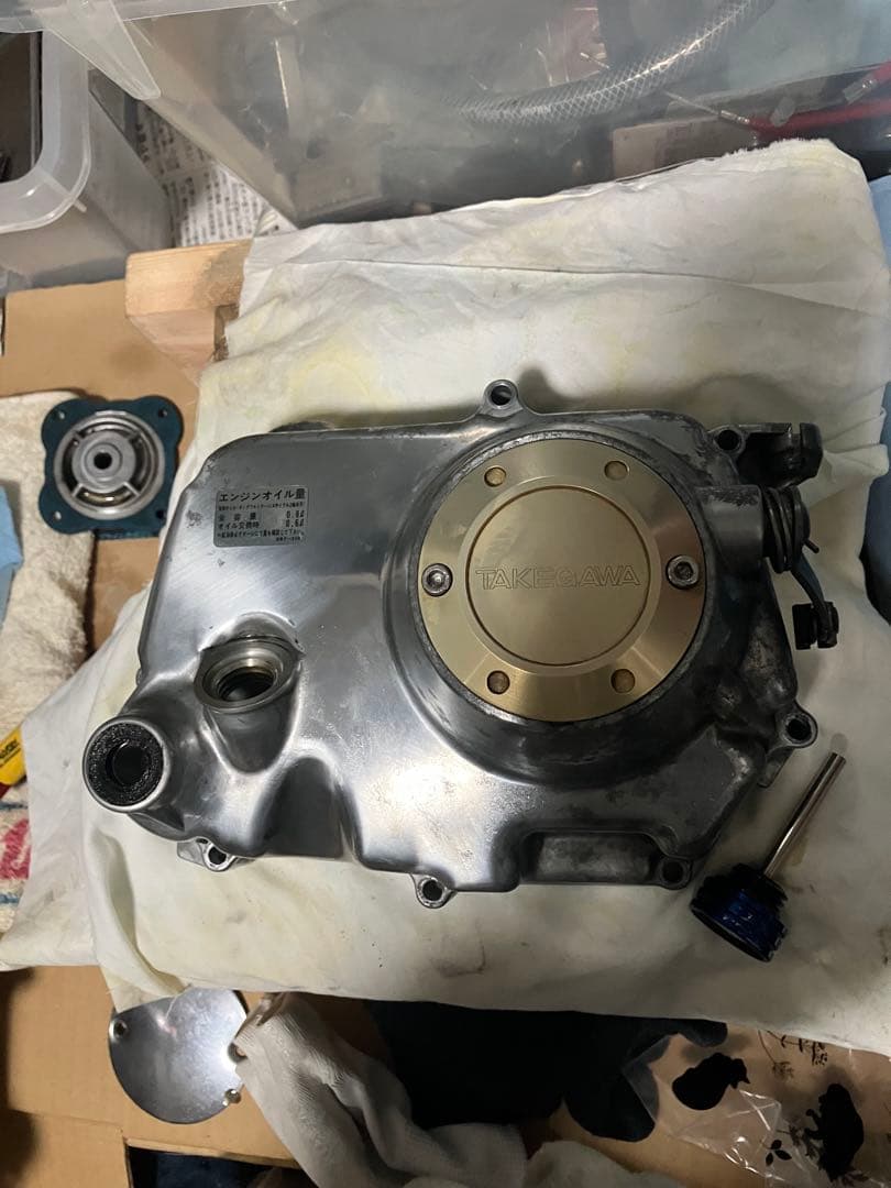 12Vモンキー　AB27 純正クラッチカバー　油温計フィラーキャップ付き