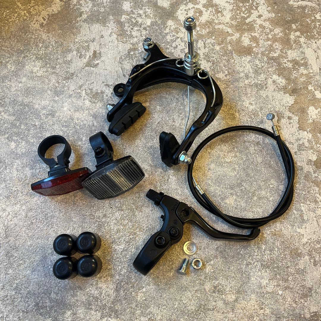 【E様】直接引渡し ダーカスワン BMX SOLO シルバー 16インチ