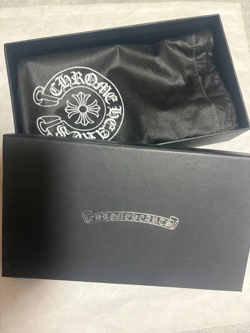 メンズ　レザーウォレット　長財布　シルバー