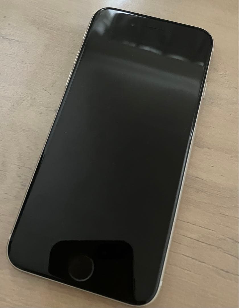 iPhoneSE第3世代SIMフリー　アイフェイスカバーセット　最終価格