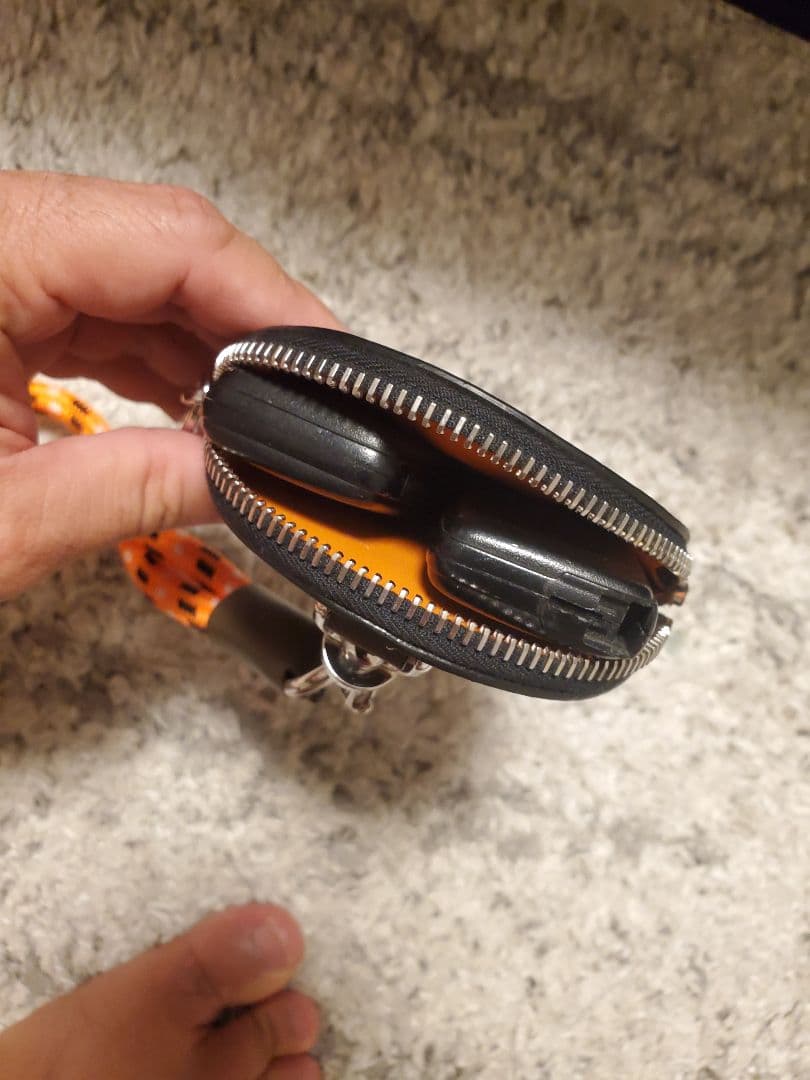 MONCLER ネックウォレット 首かけ ケース ネックストラップ