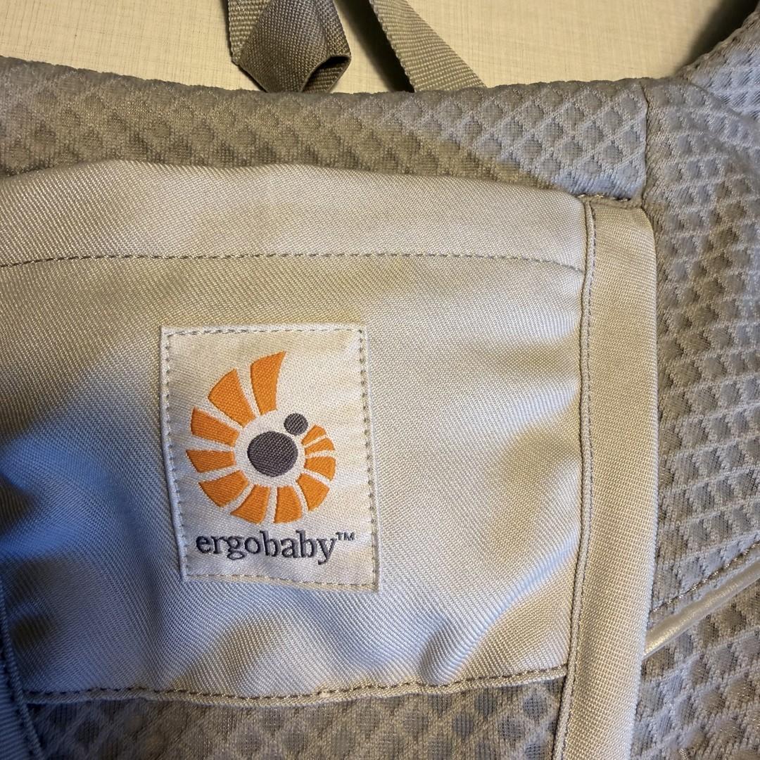 Ergobaby Alta ヒップシートキャリア 抱っこ紐 グレー