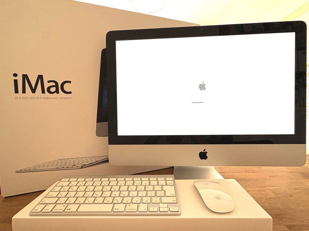 iMac (21.5-inch, Mid 2011)キーボード, マウス付き