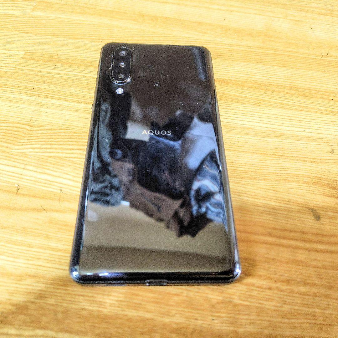 SIMフリー データ消去済みAQUOSZero5 Gベーシック64GB結構綺麗