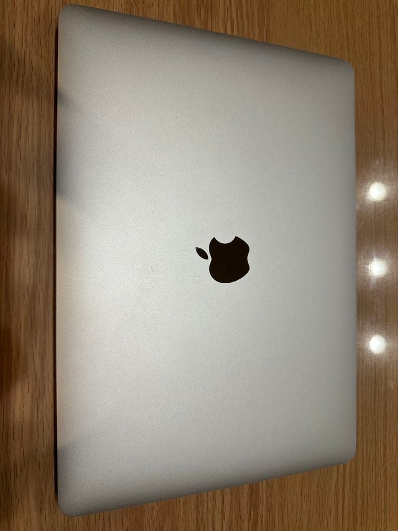 MacBook Pro 2017 13インチ シルバー　256GB