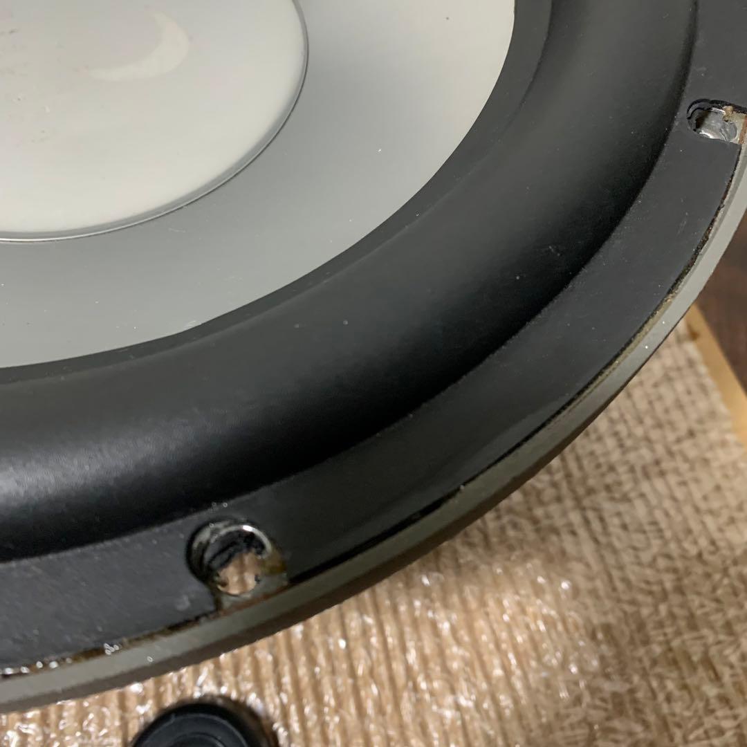 サブウーハースピーカー