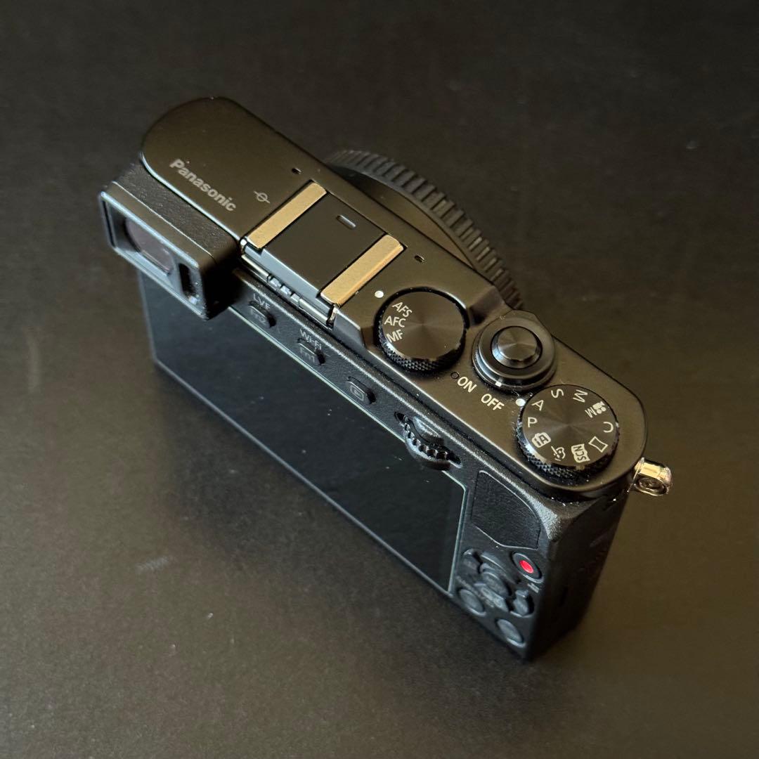 Panasonic LUMIX DMC-GM5 ミラーレス一眼