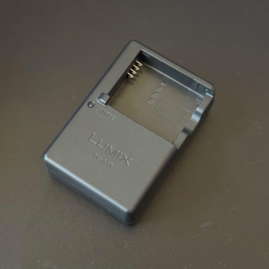 Panasonic LUMIX DMC-GM5 ミラーレス一眼