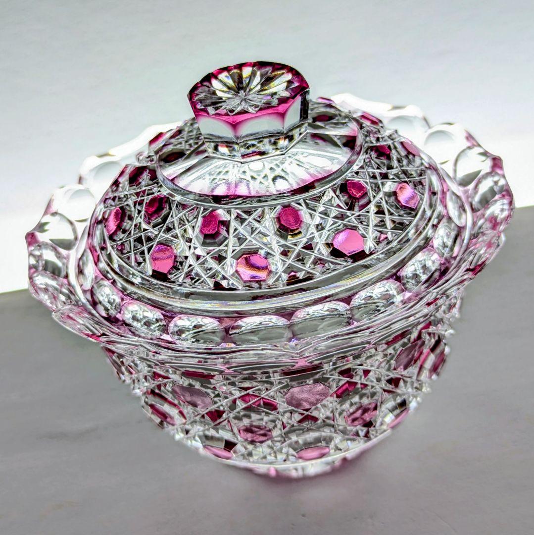 江戸切子　堀口硝子✩秀石　金赤色被せ　八角籠目 蓋物　【 美品 】