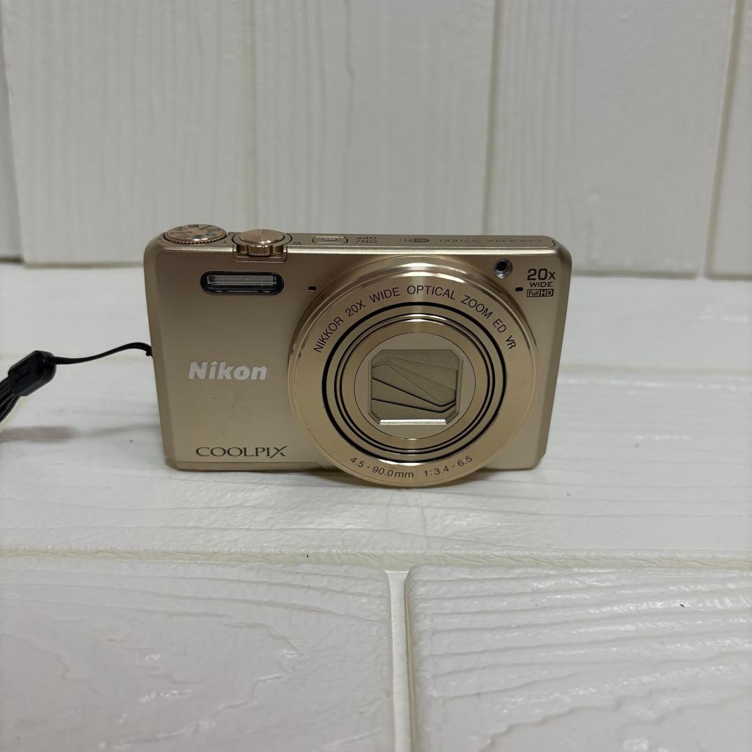 Nikon COOLPIX S7000 ゴールド