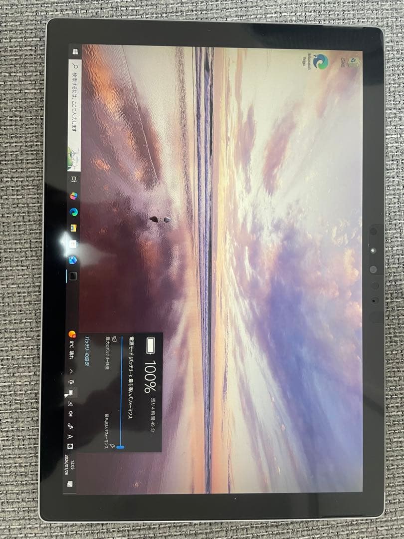 [美品]Microsoft Surface Pro 4（i5-第6世代）