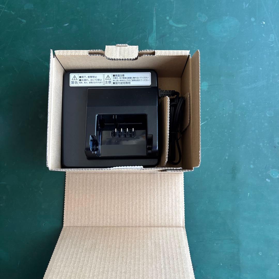 K*i様 電動自転車用充電器 スタンド型