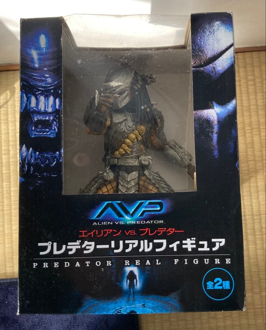 エイリアンVSプレデター プレデターリアルフィギュア、プレデリアンフィギュア
