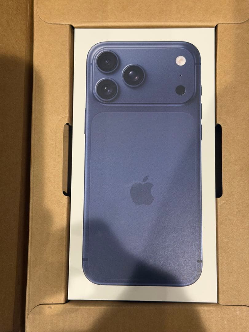 【新品未開封】iPhone17ProMAX512GB SIMフリー