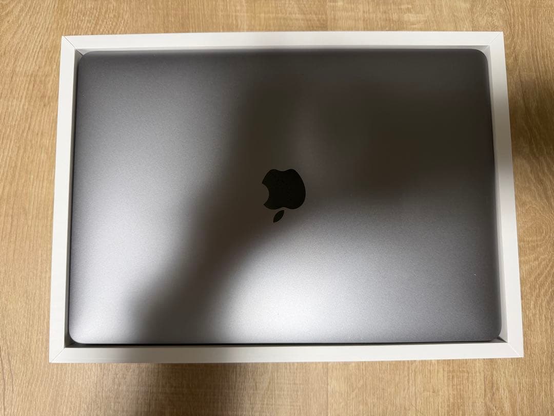 MacBook Pro M2 13インチ スペースグレー