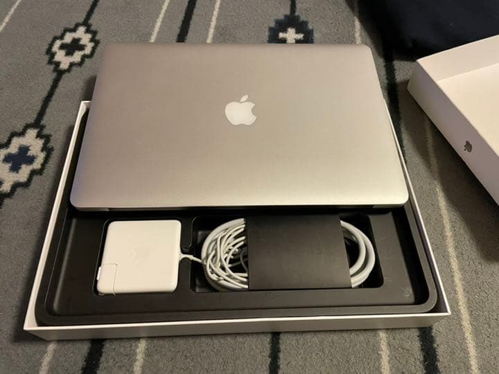 Macbook pro retina 15 mid2012美品