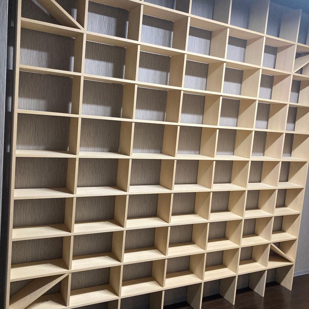 マルゲリータ　壁一面　本棚　シェルフ　縦10コマ×横7コマ　奥行180mm