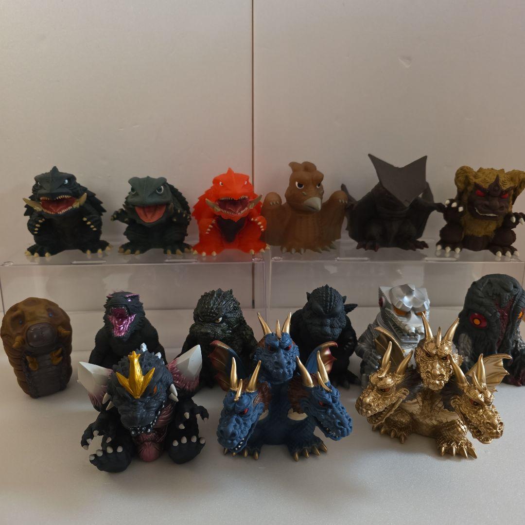 怪獣シリーズ 鎮座獣 ゴジラ　ガメラ　キングギドラ　メカゴジラ　15点セット