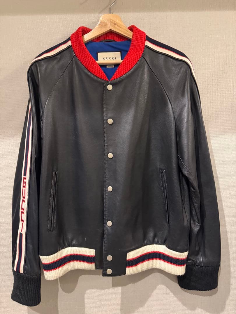 即日発送可能　GUCCI レザージャケット 黒