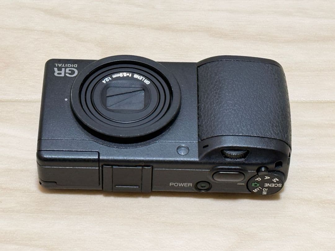 RICOH コンパクトデジタルカメラ GR DIGITAL II