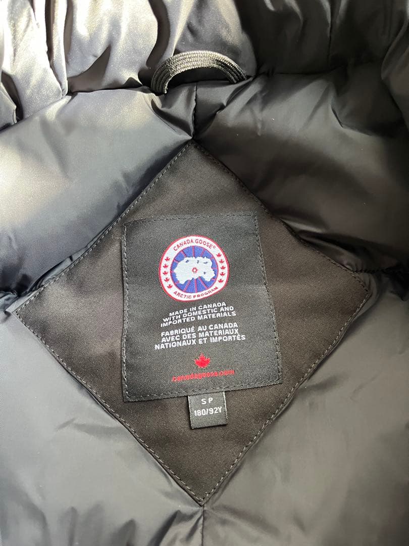 美品　  カナダグース　ダウンジャケット Sサイズ
