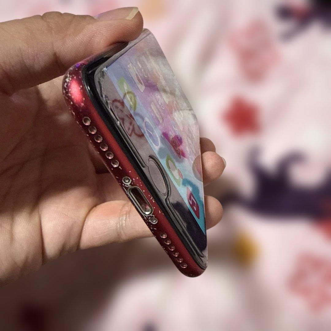 希少 大容量64GB iPhone SE 第2世代 赤 レッド SIMロックなし