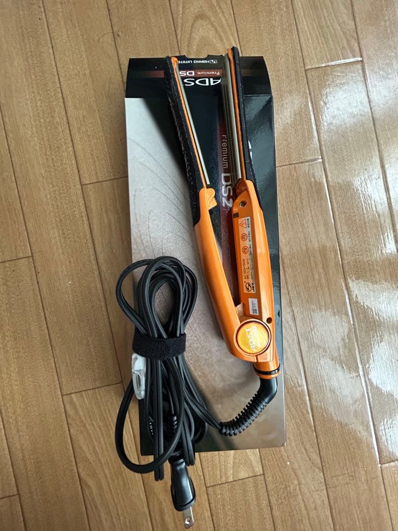 ADST DS2 ストレートヘアアイロン