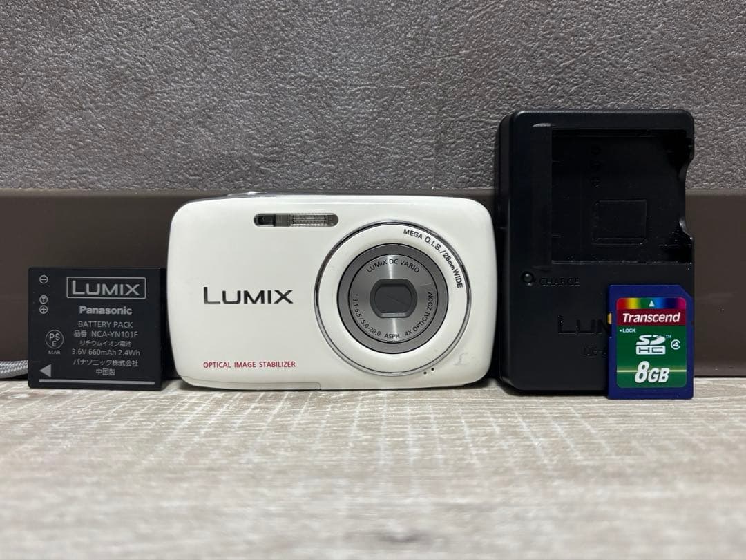 Panasonic LUMIX DMC-S1コンパクトデジタルカメラ