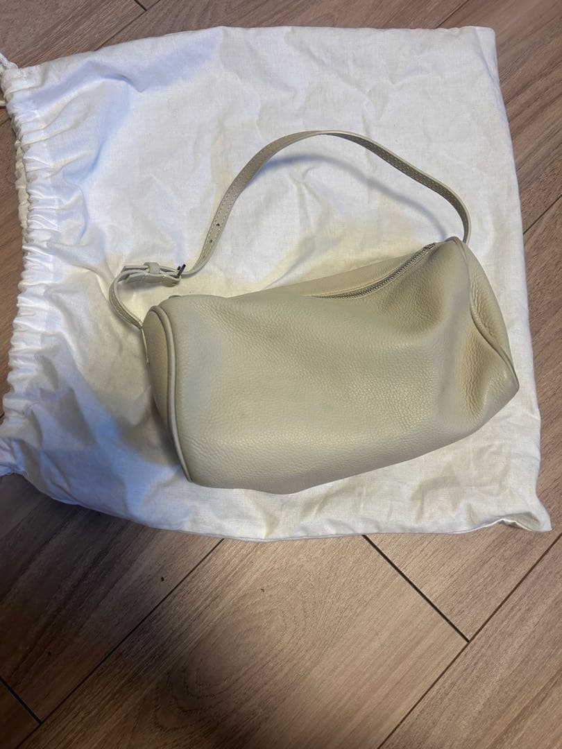 【傷あり】the row 90sbag white