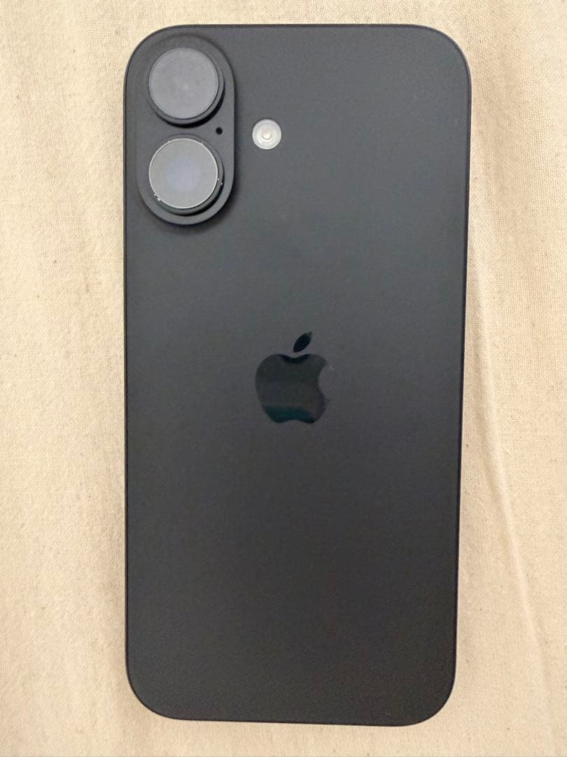 Apple iPhone 16 ブラック 本体 iFaceケース付き