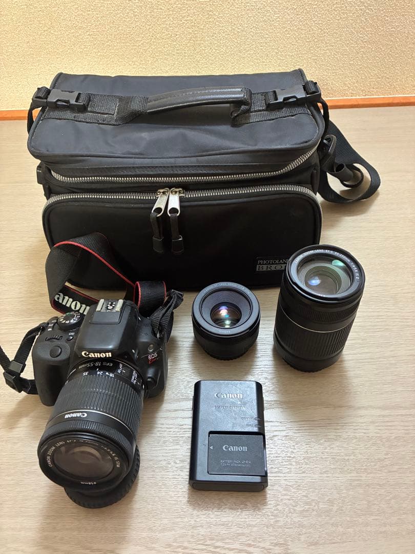 Canon EOS Kiss x7 ズームレンズセット 単焦点レンズ付き