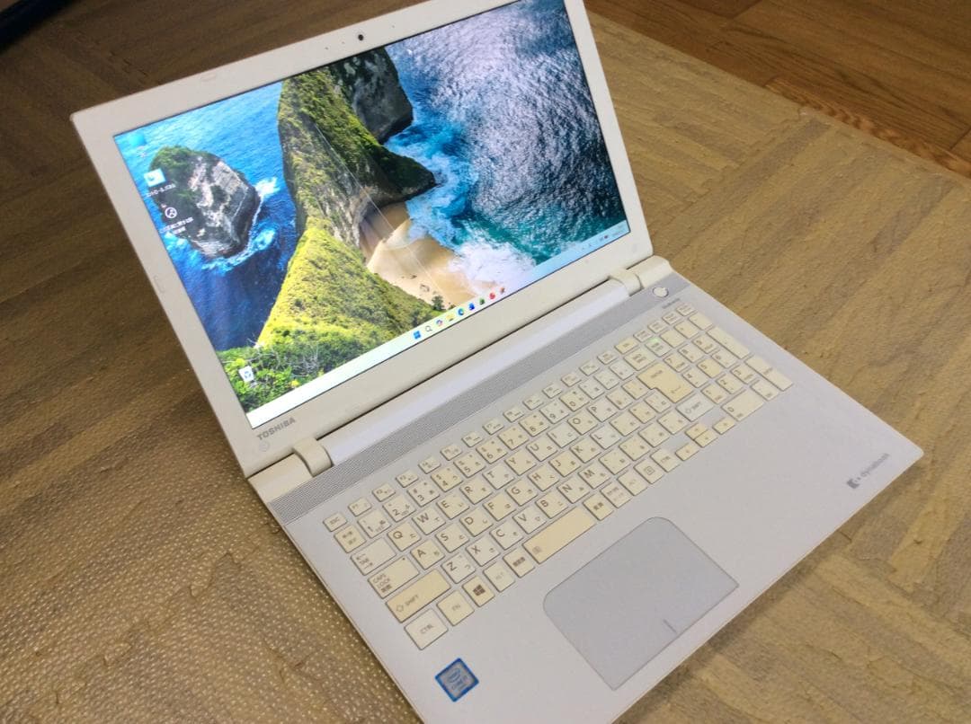 東芝ノートPC　高スペック　Win11 Corei7 16G SSD256G