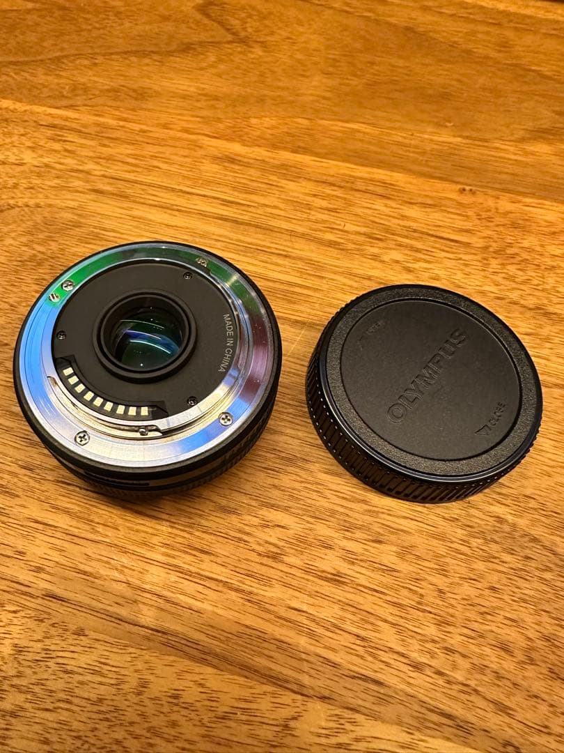 美品 OLYMPUS ZUIKO DIGITAL 25mm F2.8 パンケーキ
