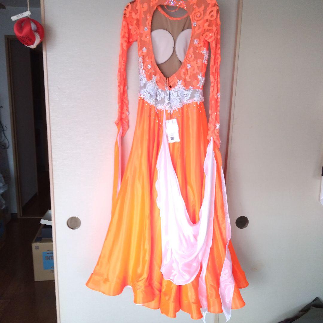 新品オレンジの社交ダンスドレス