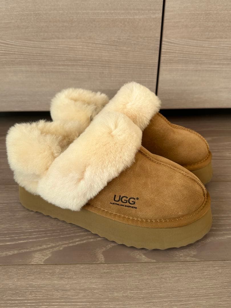 AUS店購入❣️UGG Funkette レア‼️ファーベルト付
