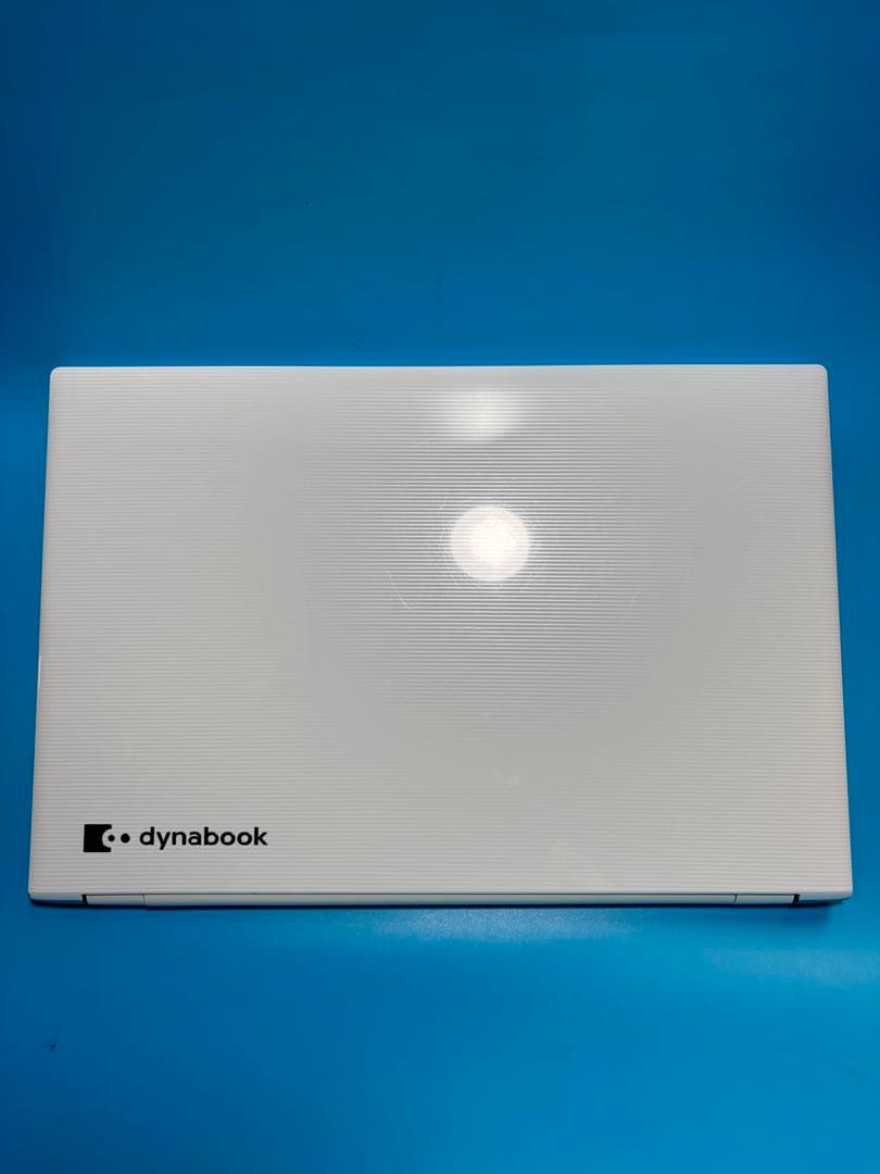 東芝 dynabook AZ65/GW i7 8550U SSD 2TB
