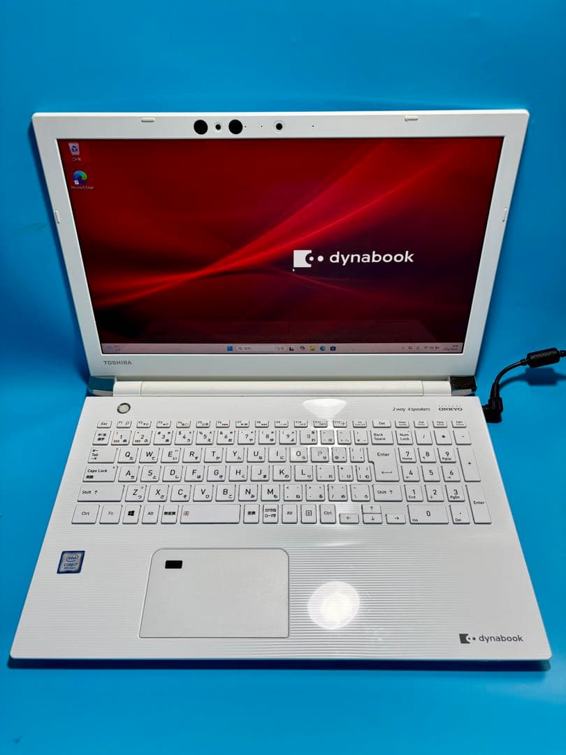 東芝 dynabook AZ65/GW i7 8550U SSD 2TB