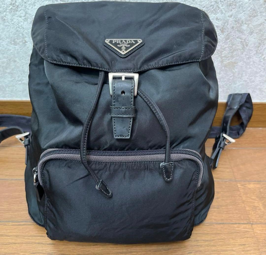 PRADA リュック・バックパック 黒