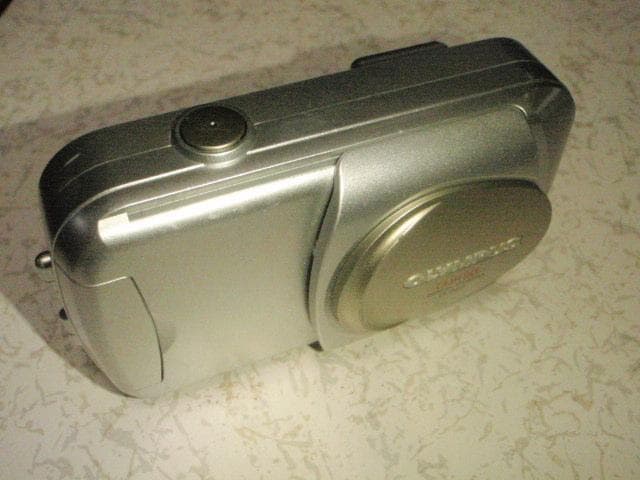 MRS-D395 デジタルカメラ CAMEDIA D-395
