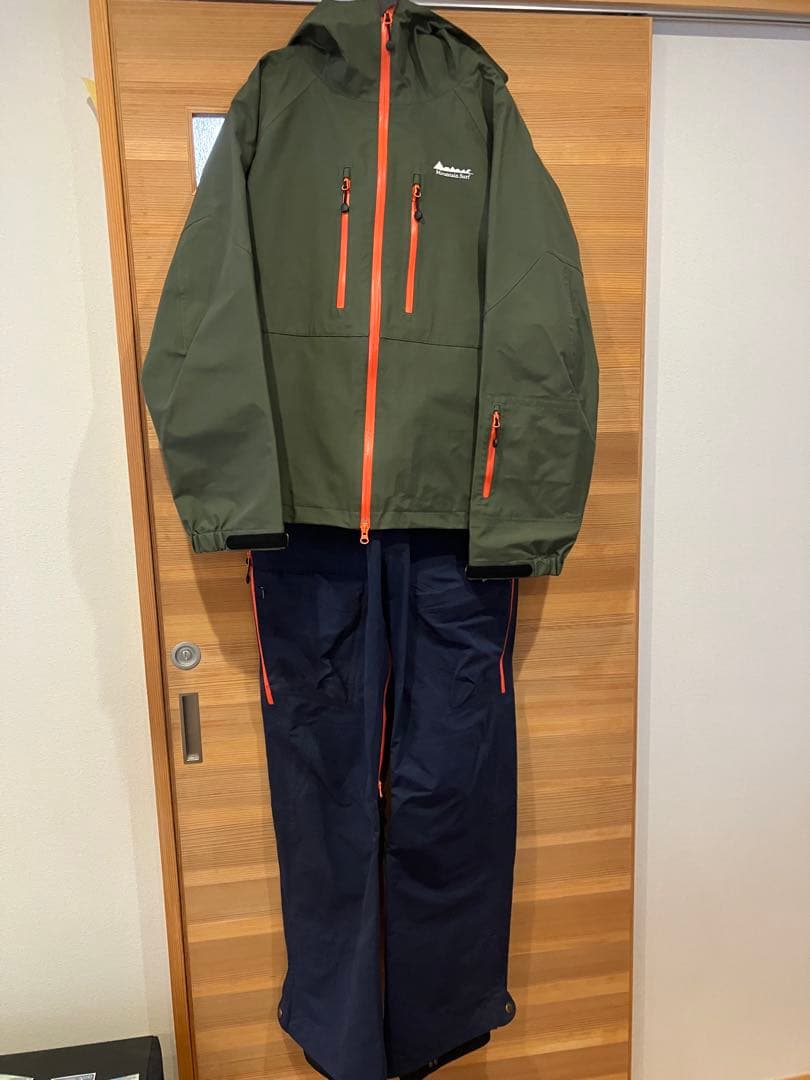 Mountain Surf マウンテンサーフ　スノーボードウェア