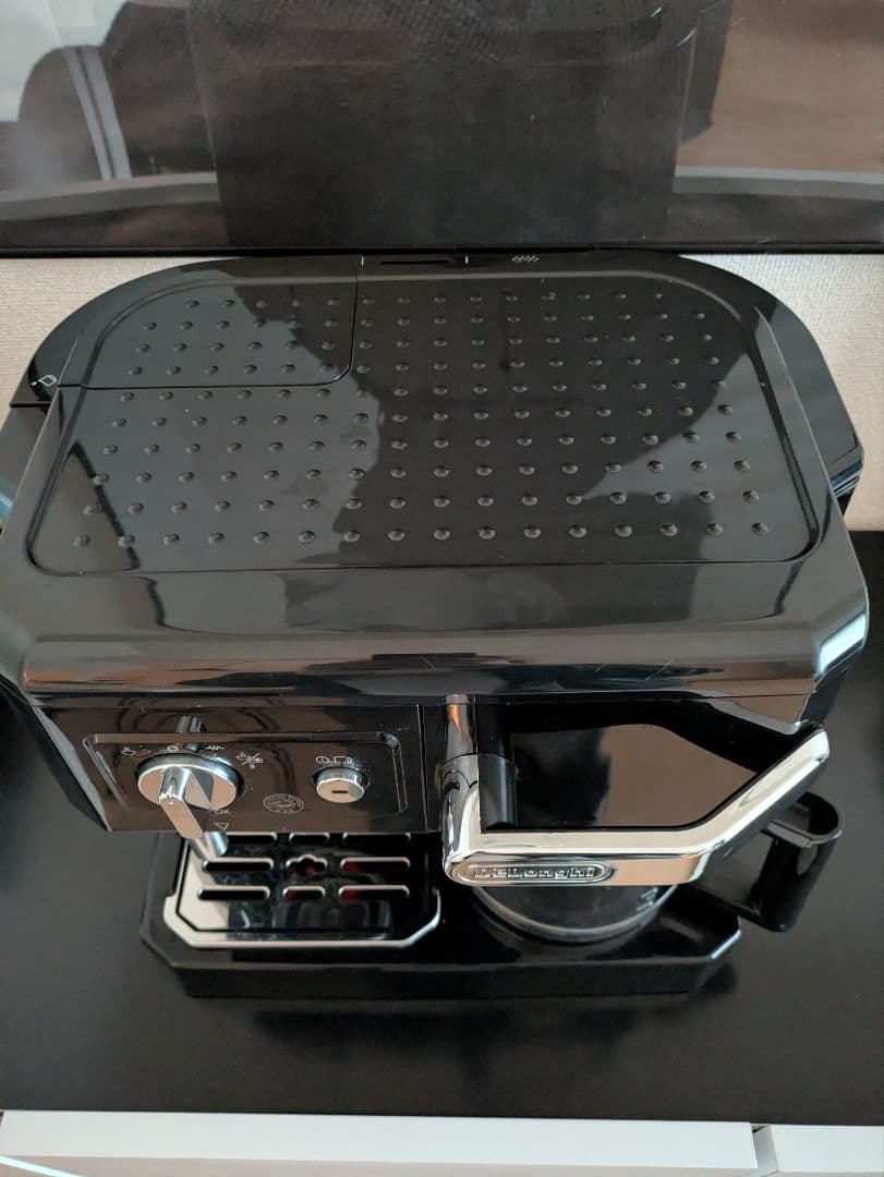 デロンギ コ－ヒ－メ－カ－ BCO410J-B