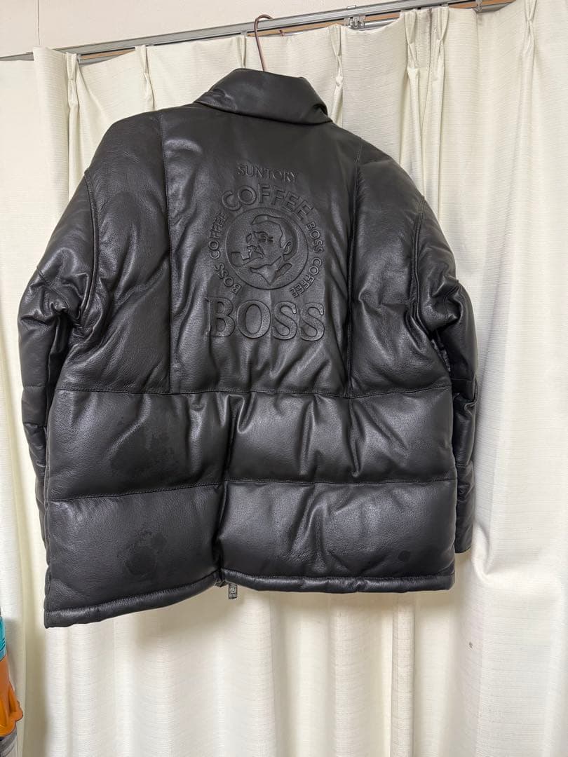 非売品‼️サントリーボス 高級ボスロゴエンボスカウレザーダウンジャケット