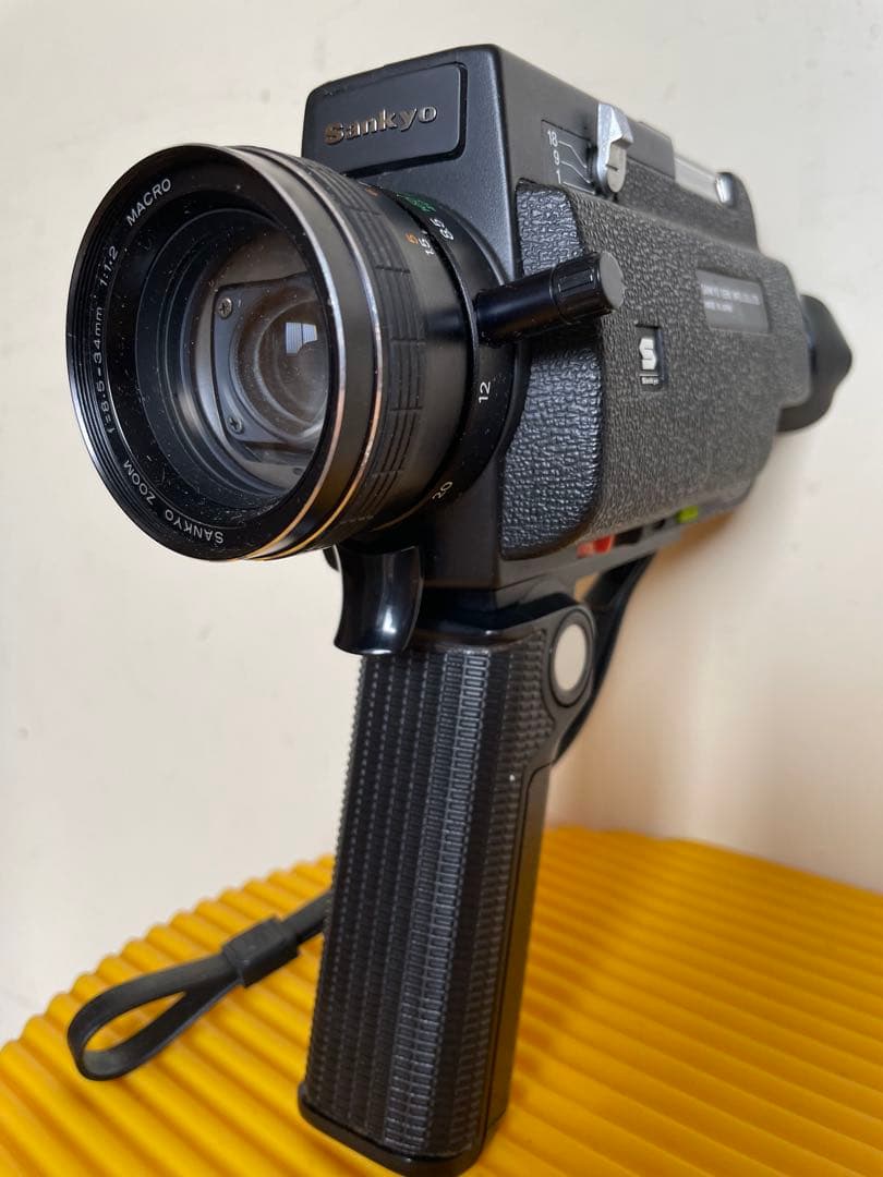 スーパー8 8ミリカメラ Sankyo ES-44XL 動作確認済み