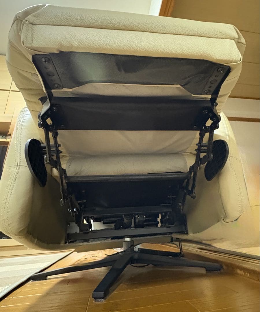 ★値下げ★ ニトリのリクライニングパーソナルチェア（2モーター LE01 BE)