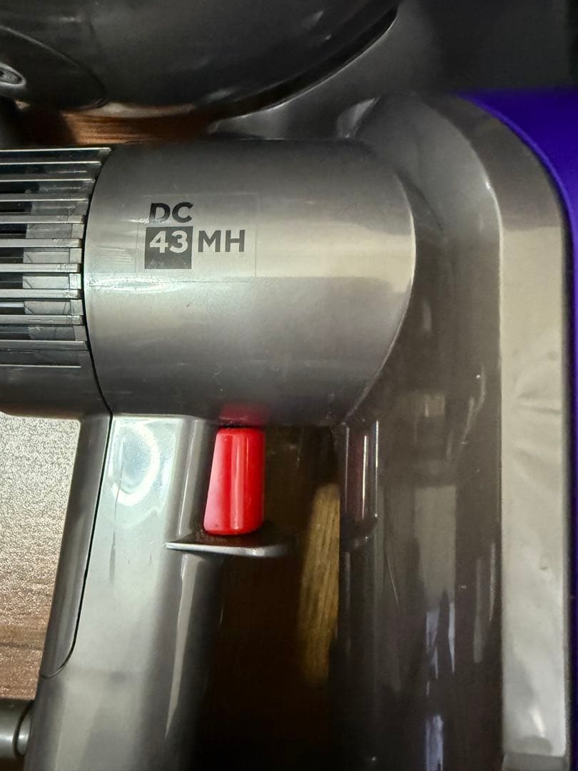 Dyson キャニスター掃除機 ハンディ掃除機　アタッチメント