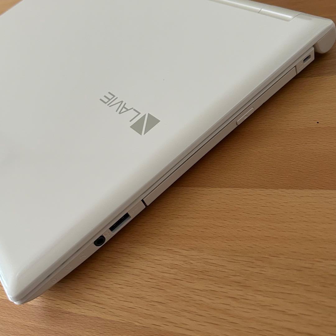 LAVIE ノートPC(PC-NS300HAW)/ホワイト